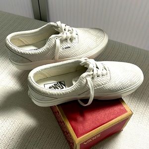 Vans Authentics